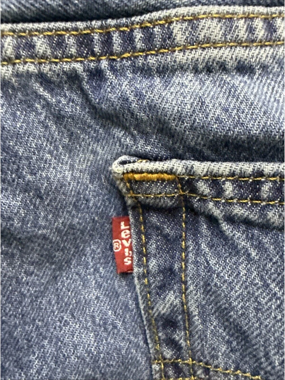 Levi's Premium Men's 555 Relaxed Straight Leg 32x34 Jeans (3487)